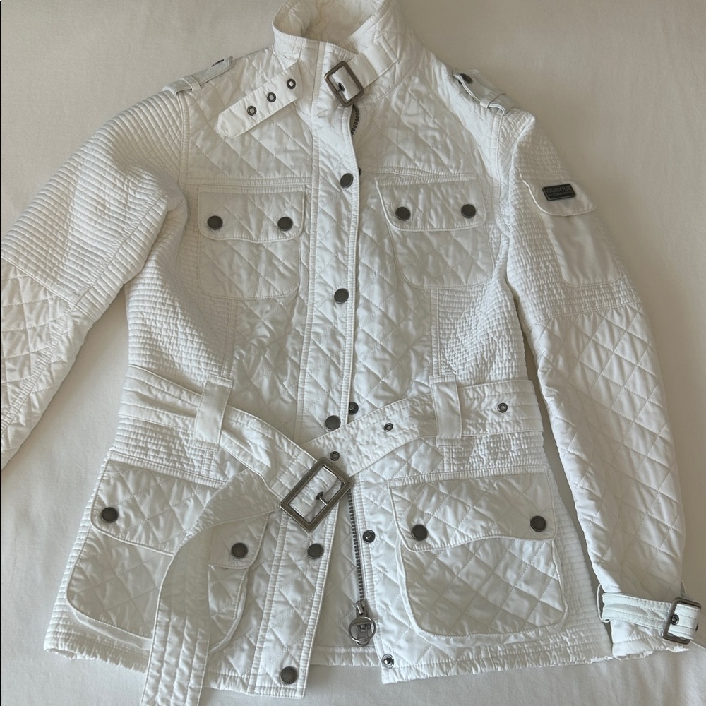 Barbour International White Quilted Jacket US6 Leather Details Stunning Lux +